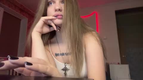 mysterious_wink online show from 28, 11, 2025