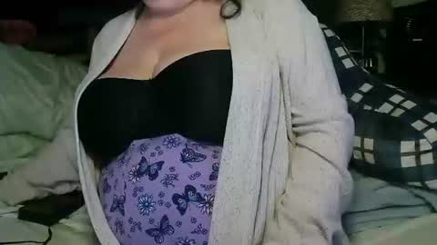 Snapshot of mysteriouswoman18 chatting on 18, 10, 2025 mysteriouswoman18 online show from 18, 10, 2025
