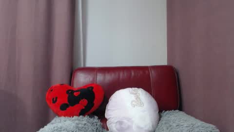 Mystery Girl online show from 2, 11, 2025