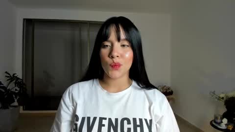 Snapshot of mysteyes chatting on 27, 2, 2025 Elena online show from 27, 2, 2025