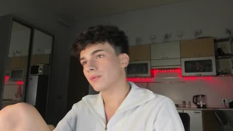 Snapshot of mystic_evan chatting on 16, 9, 2025 Evan Brown online show from 16, 9, 2025