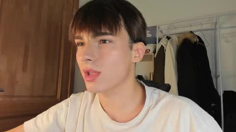 Snapshot of mystic_evan chatting on 20, 10, 2025 Evan Brown online show from 20, 10, 2025