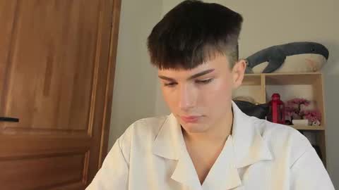 Snapshot of mystic_evan chatting on 17, 11, 2025 Evan Brown online show from 17, 11, 2025