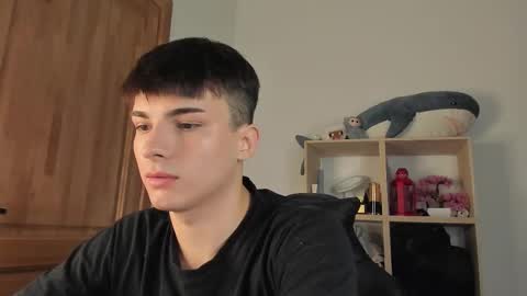 Snapshot of mystic_evan chatting on 20, 11, 2025 Evan Brown online show from 20, 11, 2025