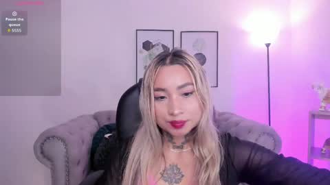 mystic_nova_ online show from 6, 3, 2026