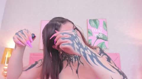 Snapshot of mystikdoll chatting on 24, 10, 2025 Misteika online show from 24, 10, 2025