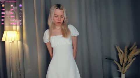 Olivia or just olive online show from 18, 12, 2025