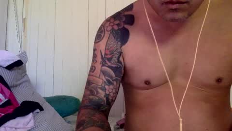 Snapshot of mywi11yisbiggy chatting on 2, 2, 2025 str8 dom alphaAsian Daddy type. sorry not bi or curious but i dont judgediscrimenate. online show from 2, 2, 2025