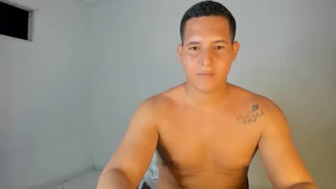 Snapshot of mz_david chatting on 23, 11, 2025 mz_david online show from 23, 11, 2025