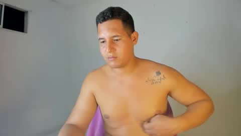 Snapshot of mz_david chatting on 27, 11, 2025 mz_david online show from 27, 11, 2025