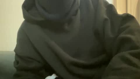 Snapshot of n1ix chatting on 12, 10, 2025 newbie online show from 12, 10, 2025