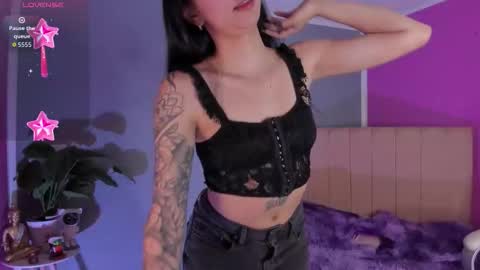 Snapshot of naath_ chatting on 1, 11, 2025 anny online show from 1, 11, 2025