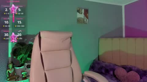 Snapshot of naath_ chatting on 10, 11, 2025 anny online show from 10, 11, 2025