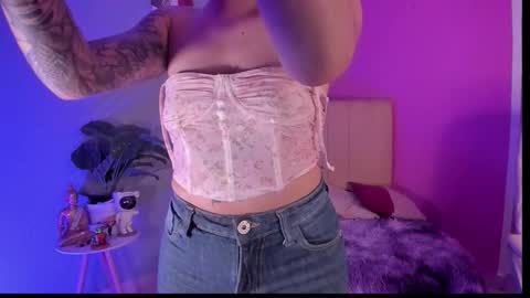 Snapshot of naath_ chatting on 9, 1, 2026 anny online show from 9, 1, 2026