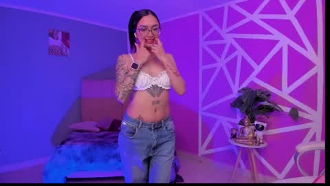 Snapshot of naath_ chatting on 1, 2, 2026 anny online show from 1, 2, 2026