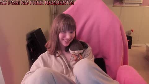 Snapshot of nacmar chatting on 20, 12, 2024 Natalie Marlo online show from 20, 12, 2024