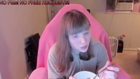 Snapshot of nacmar chatting on 26, 2, 2025 Natalie Marlo online show from 26, 2, 2025