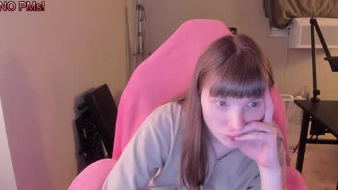 Snapshot of nacmar chatting on 19, 9, 2025 Natalie Marlo online show from 19, 9, 2025