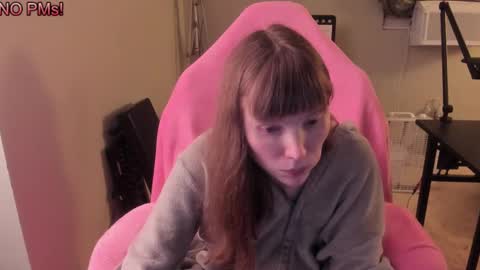 Snapshot of nacmar chatting on 24, 9, 2025 Natalie Marlo online show from 24, 9, 2025