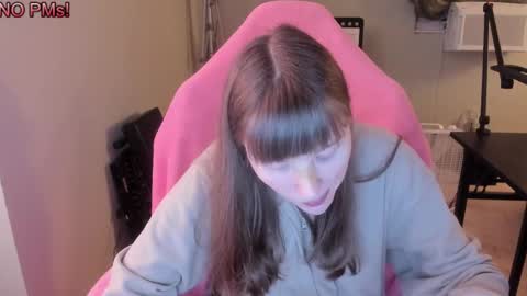 Snapshot of nacmar chatting on 28, 9, 2025 Natalie Marlo online show from 28, 9, 2025