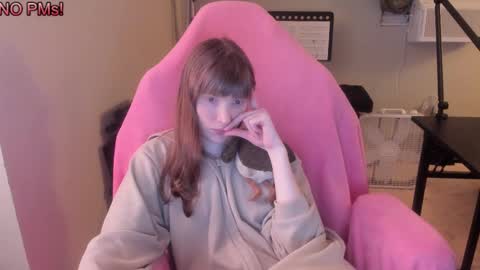 Snapshot of nacmar chatting on 7, 10, 2025 Natalie Marlo online show from 7, 10, 2025