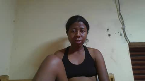 nadiasando online show from 18, 11, 2025