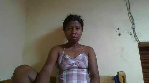 nadiasando online show from 4, 12, 2025