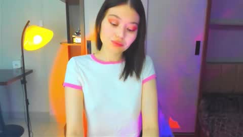 nadiazan online show from 4, 3, 2026