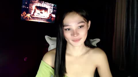 Snapshot of nadiestar chatting on 21, 2, 2025 nadiestar online show from 21, 2, 2025