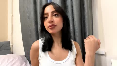 Leya online show from 8, 6, 2026