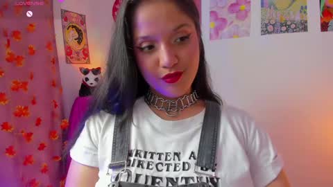 Snapshot of naharasoler chatting on 15, 5, 2026 Nahara Soler online show from 15, 5, 2026