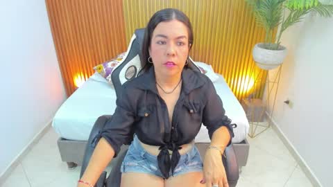 Snapshot of nahia_13 chatting on 22, 2, 2025 N A H I A online show from 22, 2, 2025