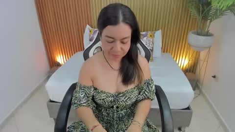 Snapshot of nahia_13 chatting on 3, 3, 2025 N A H I A online show from 3, 3, 2025