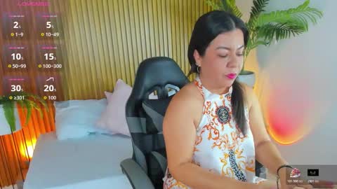 Snapshot of nahia_13 chatting on 24, 11, 2025 N A H I A online show from 24, 11, 2025