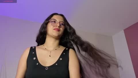 Snapshot of nahomi_blaze56eup chatting on 11, 4, 2026 valeria online show from 11, 4, 2026