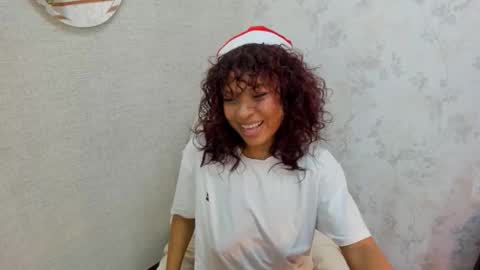 Snapshot of nahomi_tyler chatting on 14, 12, 2025 Nahomy online show from 14, 12, 2025