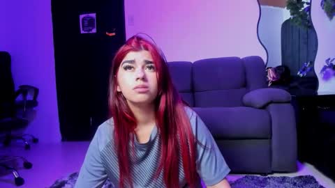 NahomiConnorr online show from 28, 4, 2026