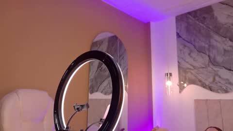 Snapshot of nahomiross chatting on 13, 2, 2026 NahomiRoss online show from 13, 2, 2026