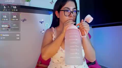 Snapshot of nahomirosse chatting on 30, 10, 2025 SHELBY online show from 30, 10, 2025