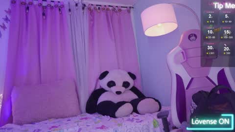 nahomy 2308 online show from 8, 4, 2026