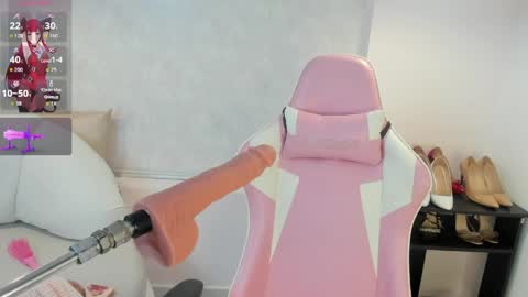 Nahomy Roberts online show from 2, 4, 2026