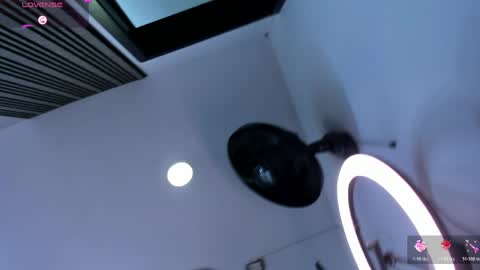 Snapshot of nahomyrusell chatting on 8, 6, 2026 nahomyrusell online show from 8, 6, 2026