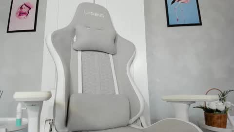 Naila online show from 7, 3, 2025