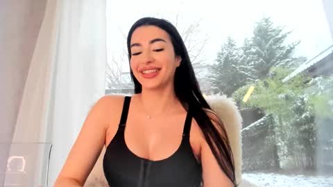 Naila online show from 11, 2, 2026