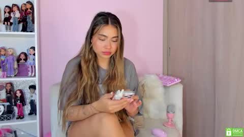      online show from 12, 11, 2025