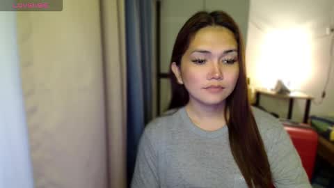 Snapshot of naisha143 chatting on 25, 10, 2025 MARY MAE online show from 25, 10, 2025