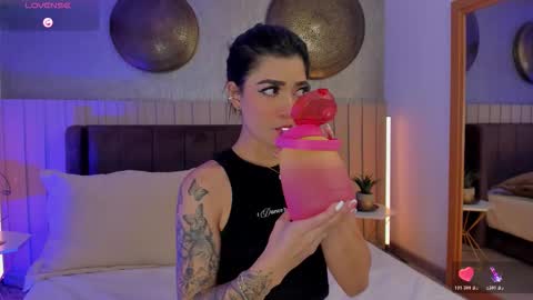 Naisha Ford online show from 21, 11, 2025