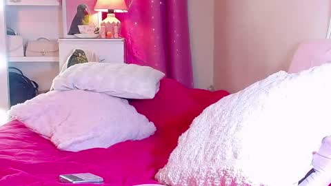 Snapshot of naissha chatting on 4, 12, 2024 Naissha online show from 4, 12, 2024