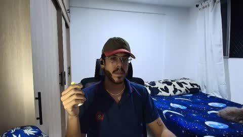 Snapshot of naitsihrc chatting on 29, 11, 2025 Nait online show from 29, 11, 2025