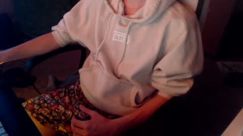 Snapshot of naj8 chatting on 16, 9, 2025 Drew online show from 16, 9, 2025